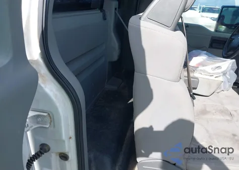 2005 Ford F150 из США, поврежденный, VIN 1FTRF122X5NB25835